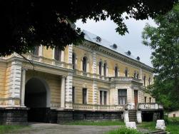 Вид дворца с внутреннего двора