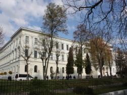 вид на Львовскую Политехникус улицы С.Бандеры