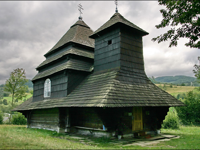 Деревянная церковь Св. Архангела Михаила