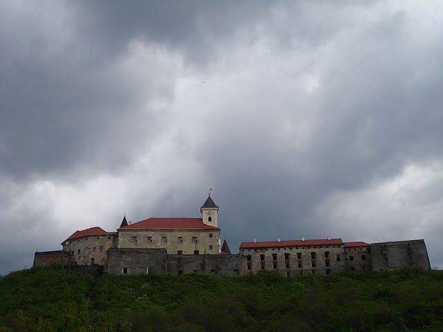 Замок Паланок